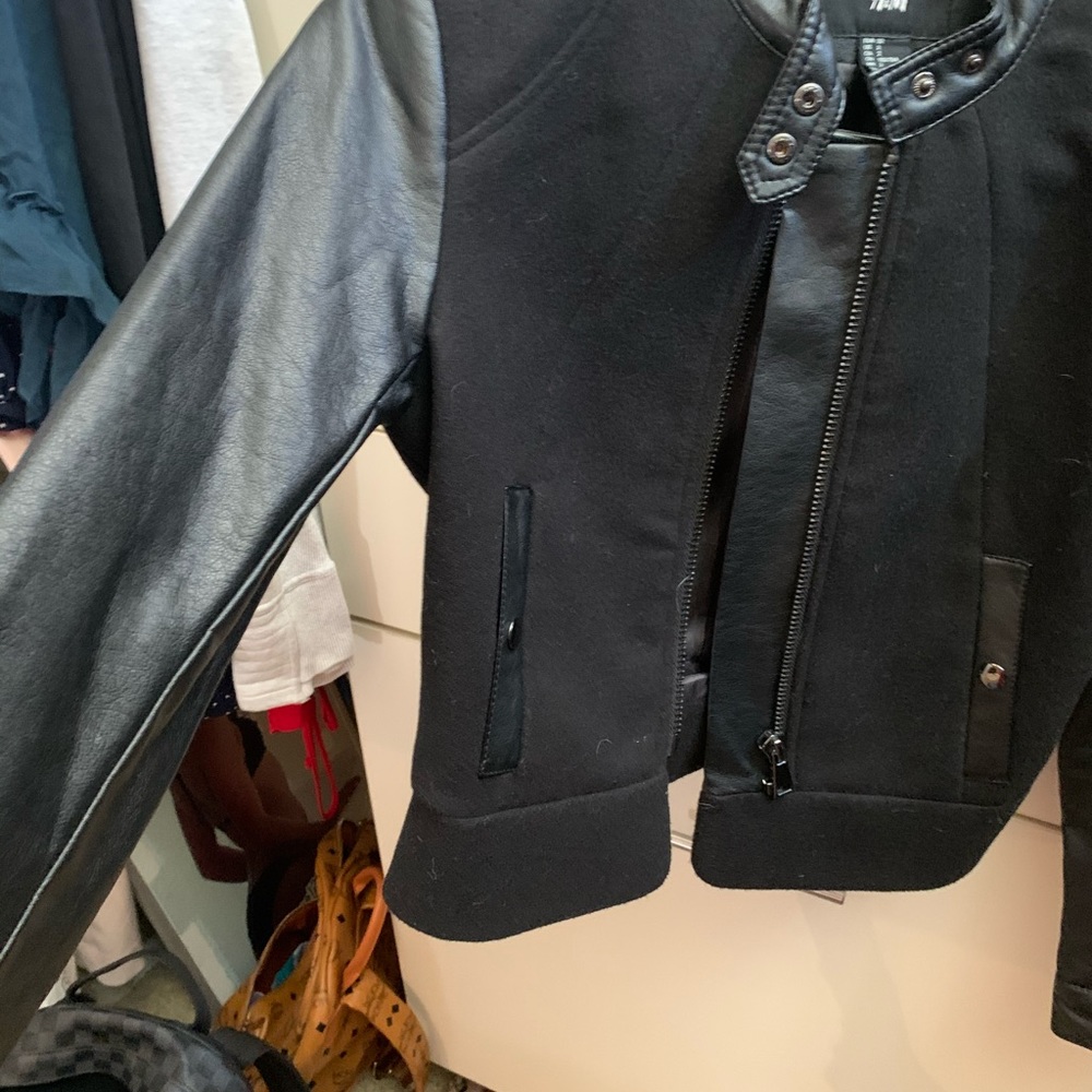 Motorcycle Jacket - Picture 3 of 3